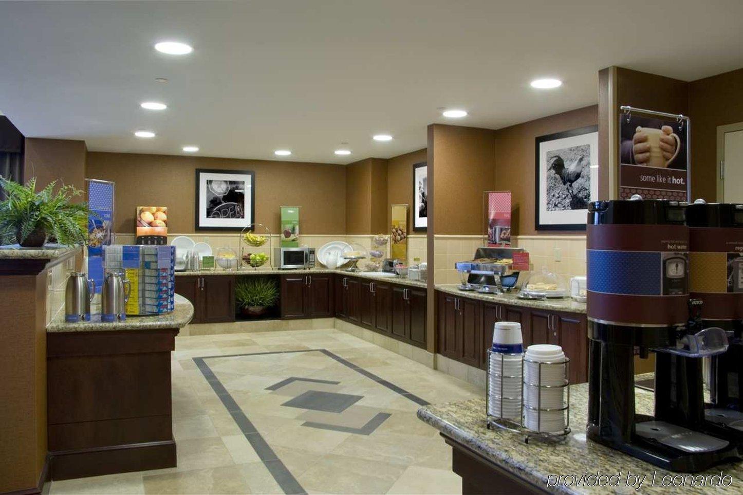 Hampton Inn&Suites Omaha Southwest-La Vista Restaurant photo